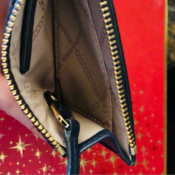 Michael Kors Jet Set Charm, Small Slim Line Card Case Key Chain, Leather, NWT - Picture 6 of 13